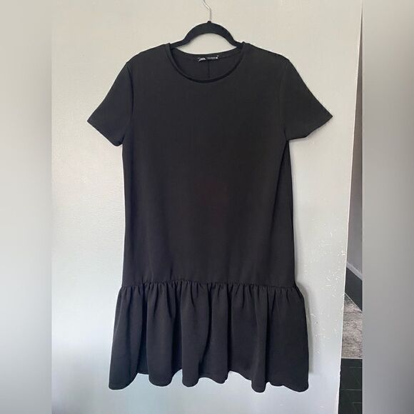 Zara Black Boxy ruffled  Dress M - Picture 1 of 5